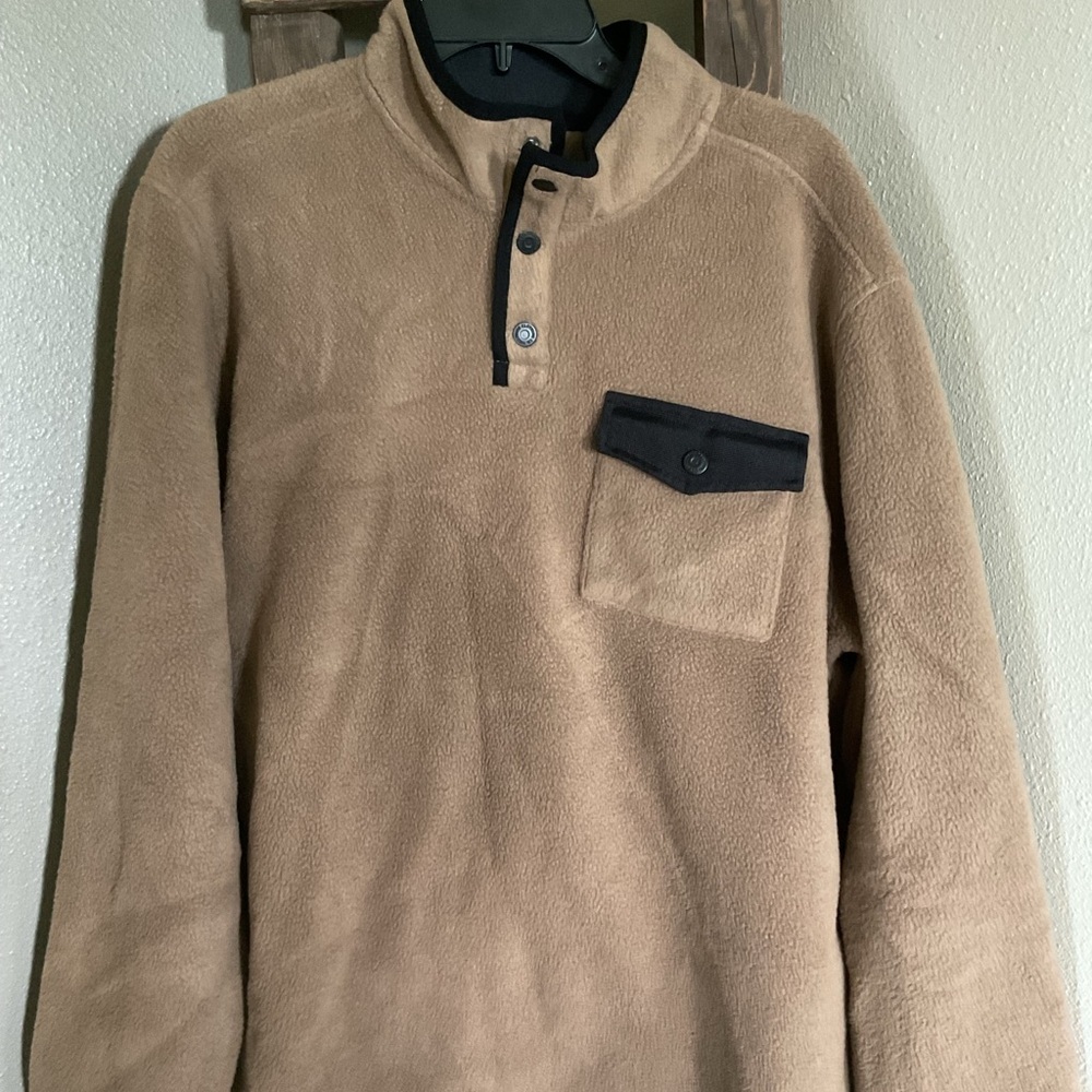 Telluride Tan Fleece Pullover with Black Details size xl